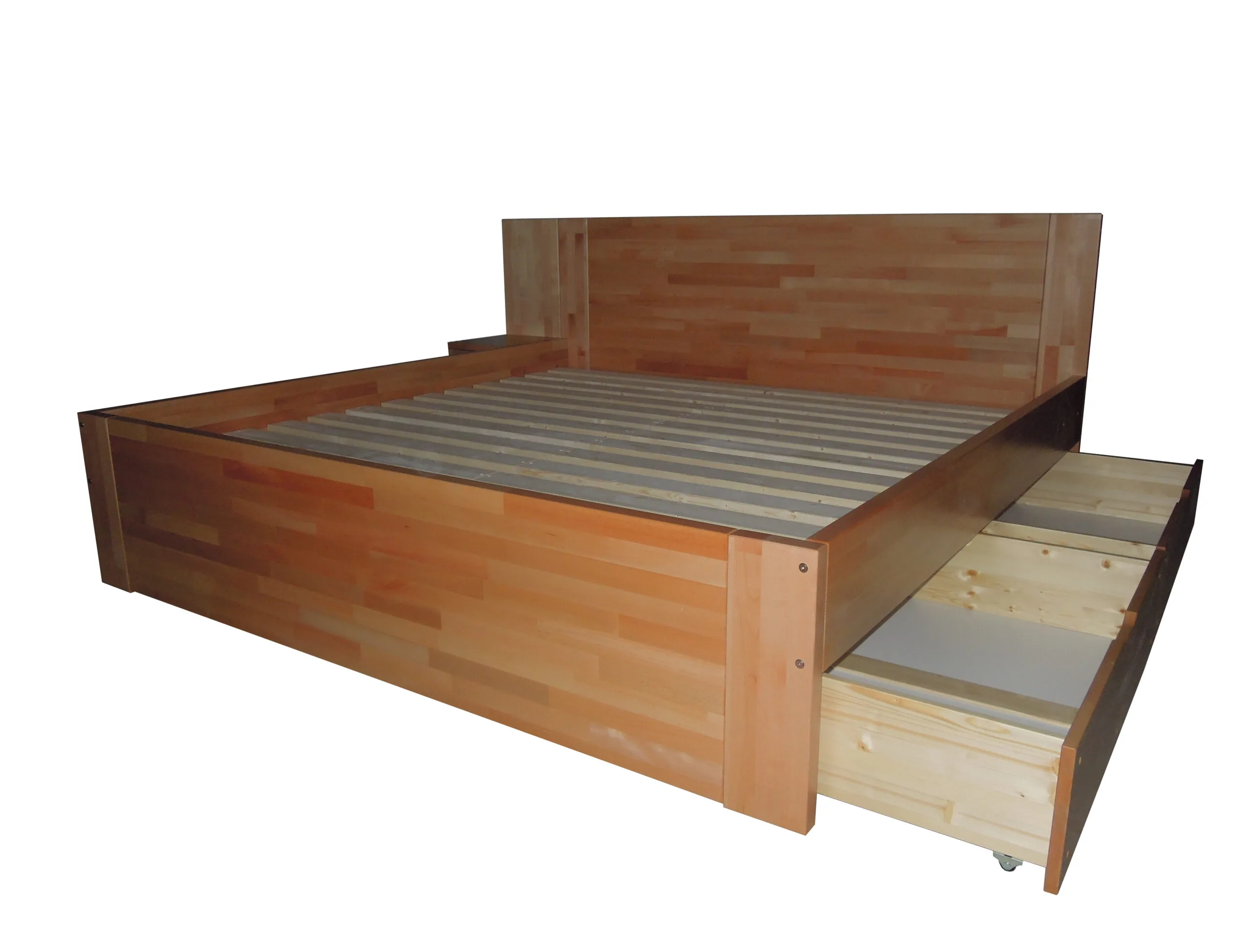 Manželská postel s bočními úložnými boxy